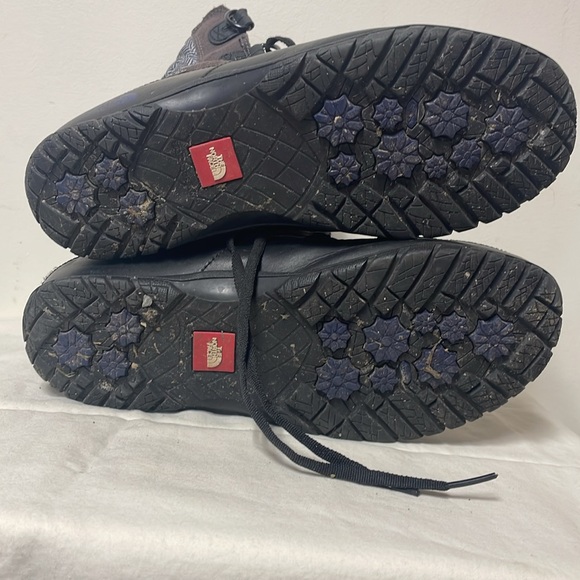 Women’s North Face winter boots - Picture 6 of 6